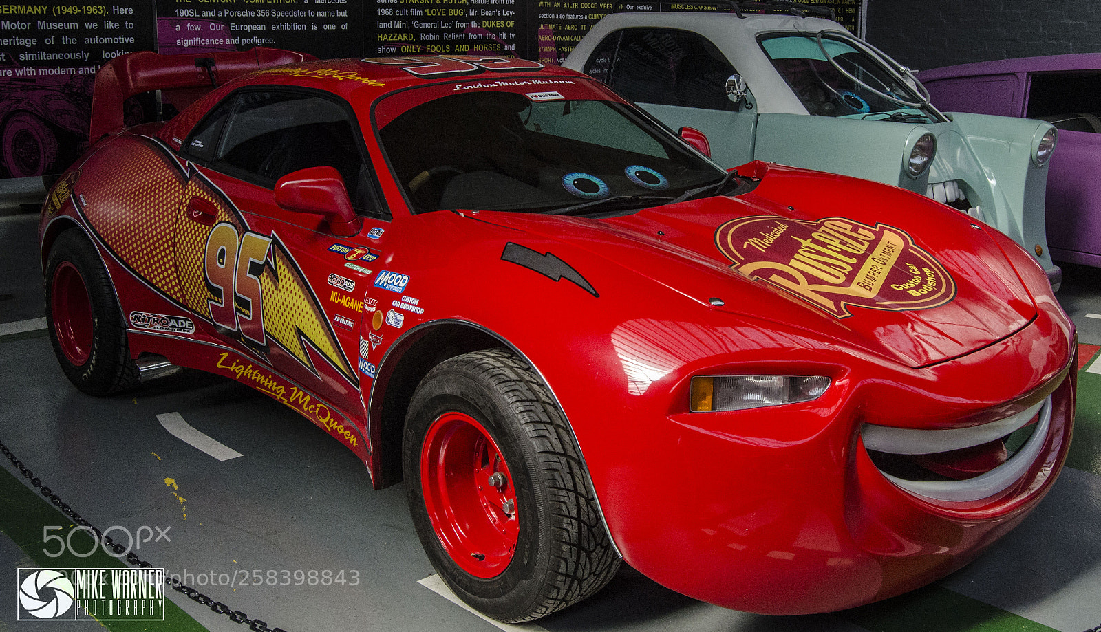 Nikon D7000 sample photo. Cars at the london photography