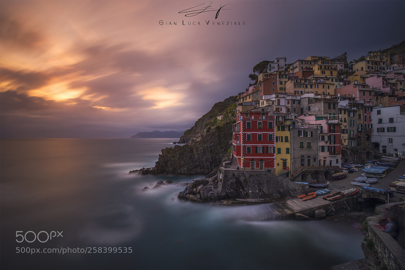 Nikon D610 sample photo. Riomaggiore sunset photography