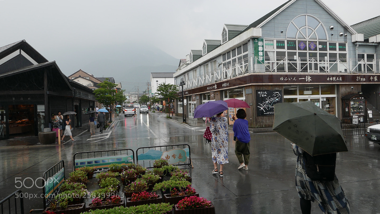 Leica D-Lux (Typ 109) sample photo. 雷阵雨。。。 photography