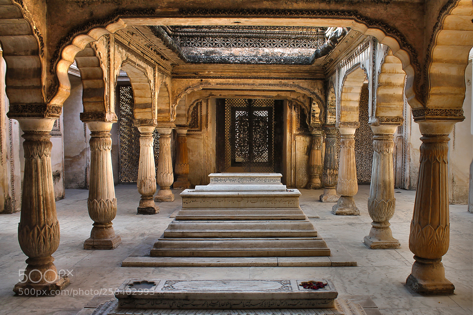 Canon EOS 1100D (EOS Rebel T3 / EOS Kiss X50) sample photo. Paigah tombs photography