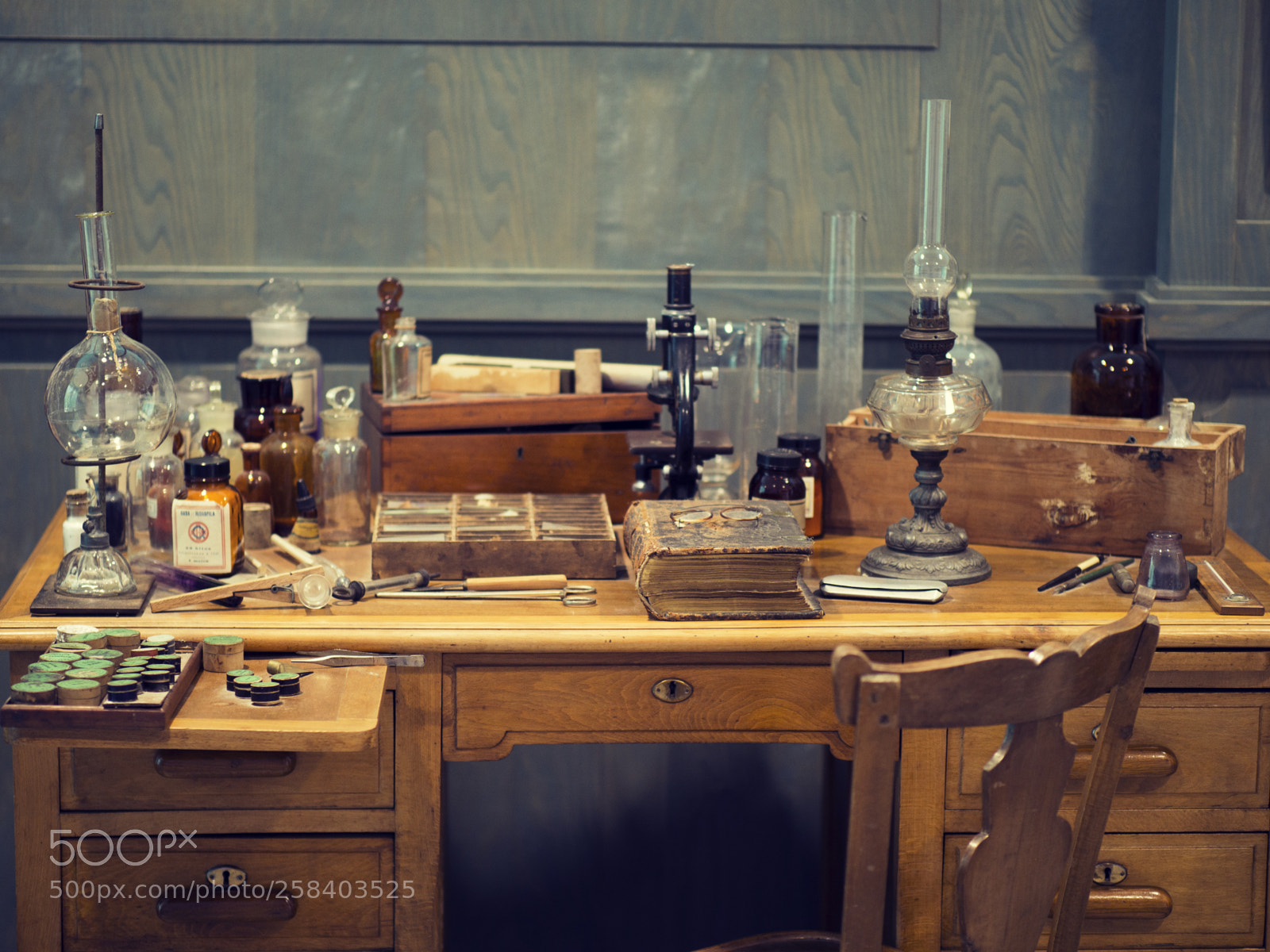 Panasonic Lumix DMC-GH3 sample photo. Chemist's desk photography