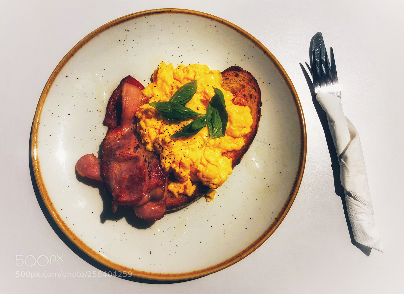 Apple iPhone 8 Plus sample photo. Breakfast photography
