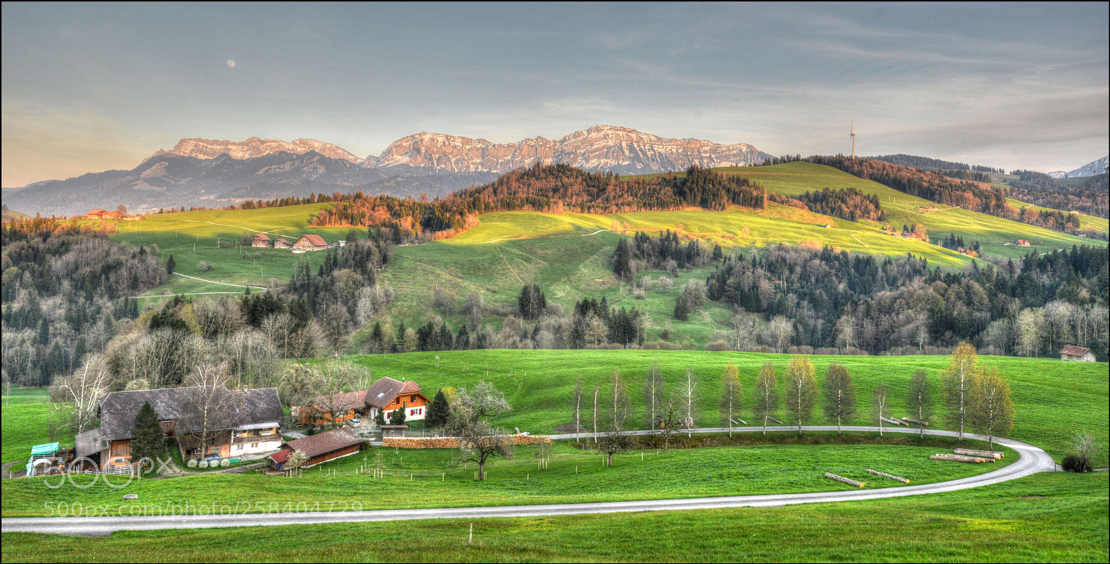 Nikon D800 sample photo. Pilatuskette mit vollmond photography
