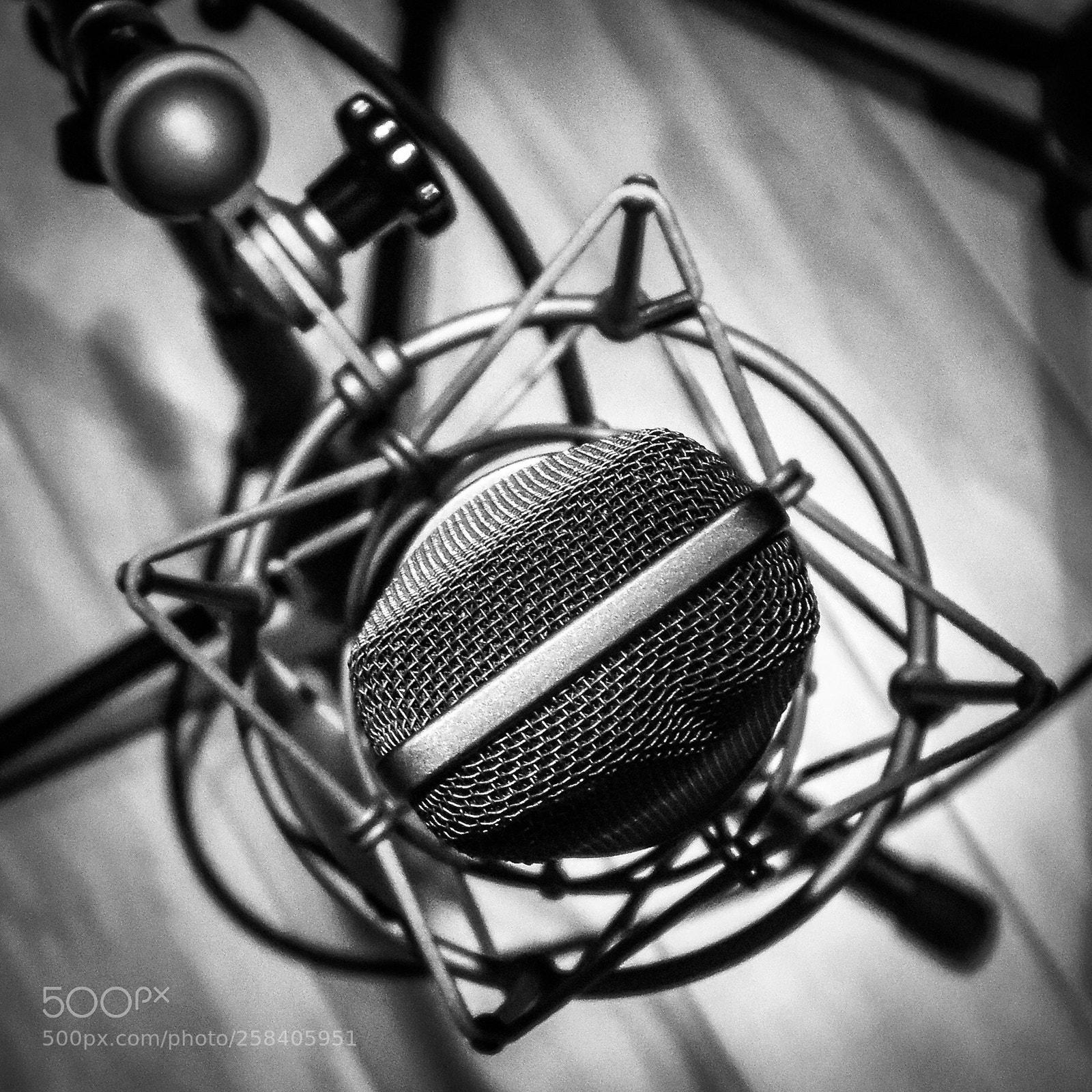 Nikon D7200 sample photo. Microphone du jour photography