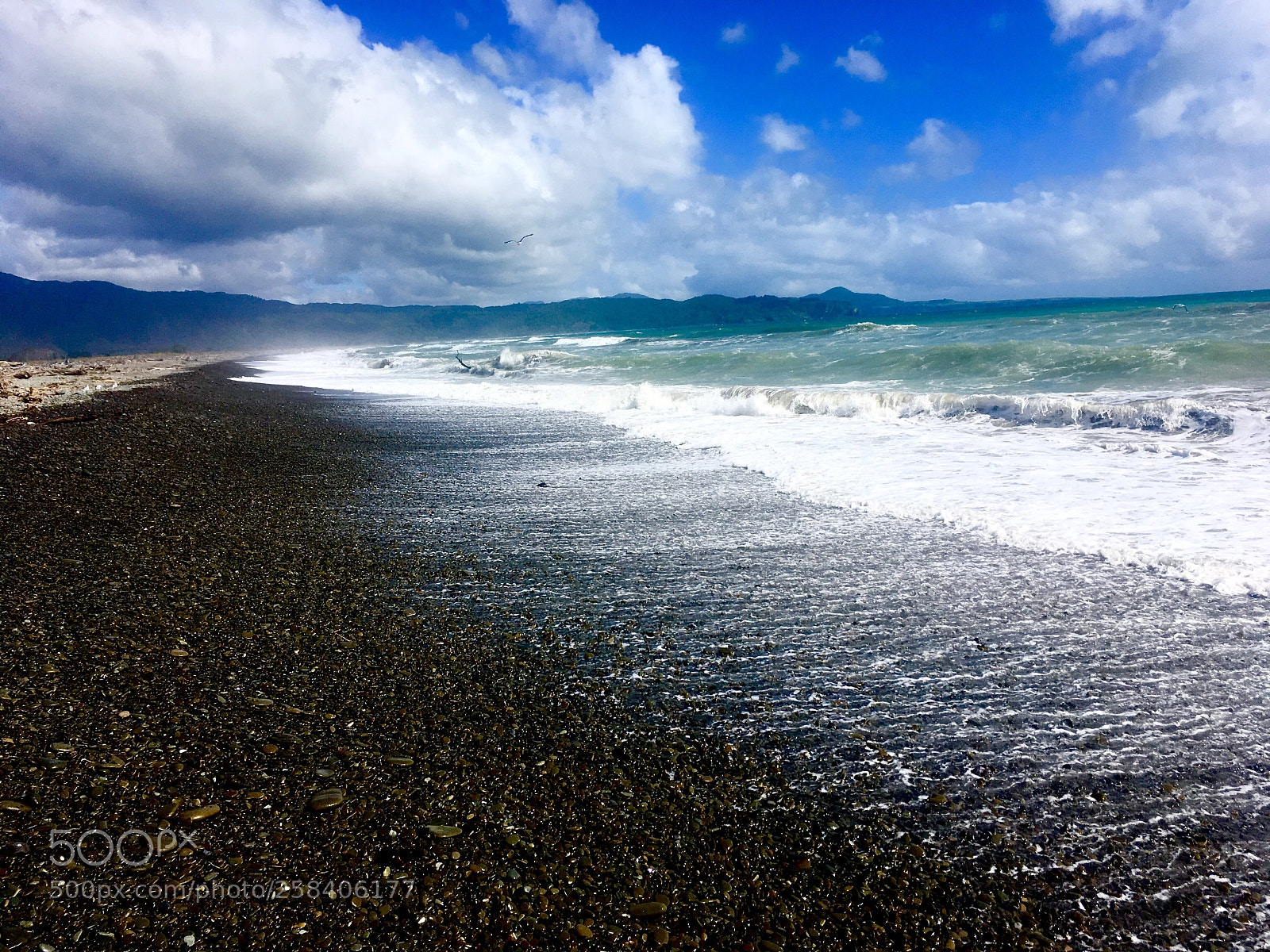 Apple iPhone SE sample photo. Sea meets land photography