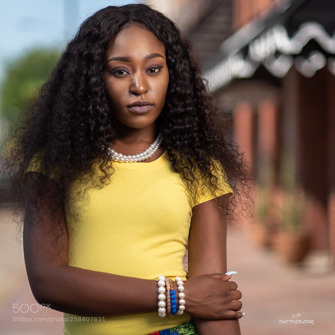 Nikon D750 sample photo. Senior model photography