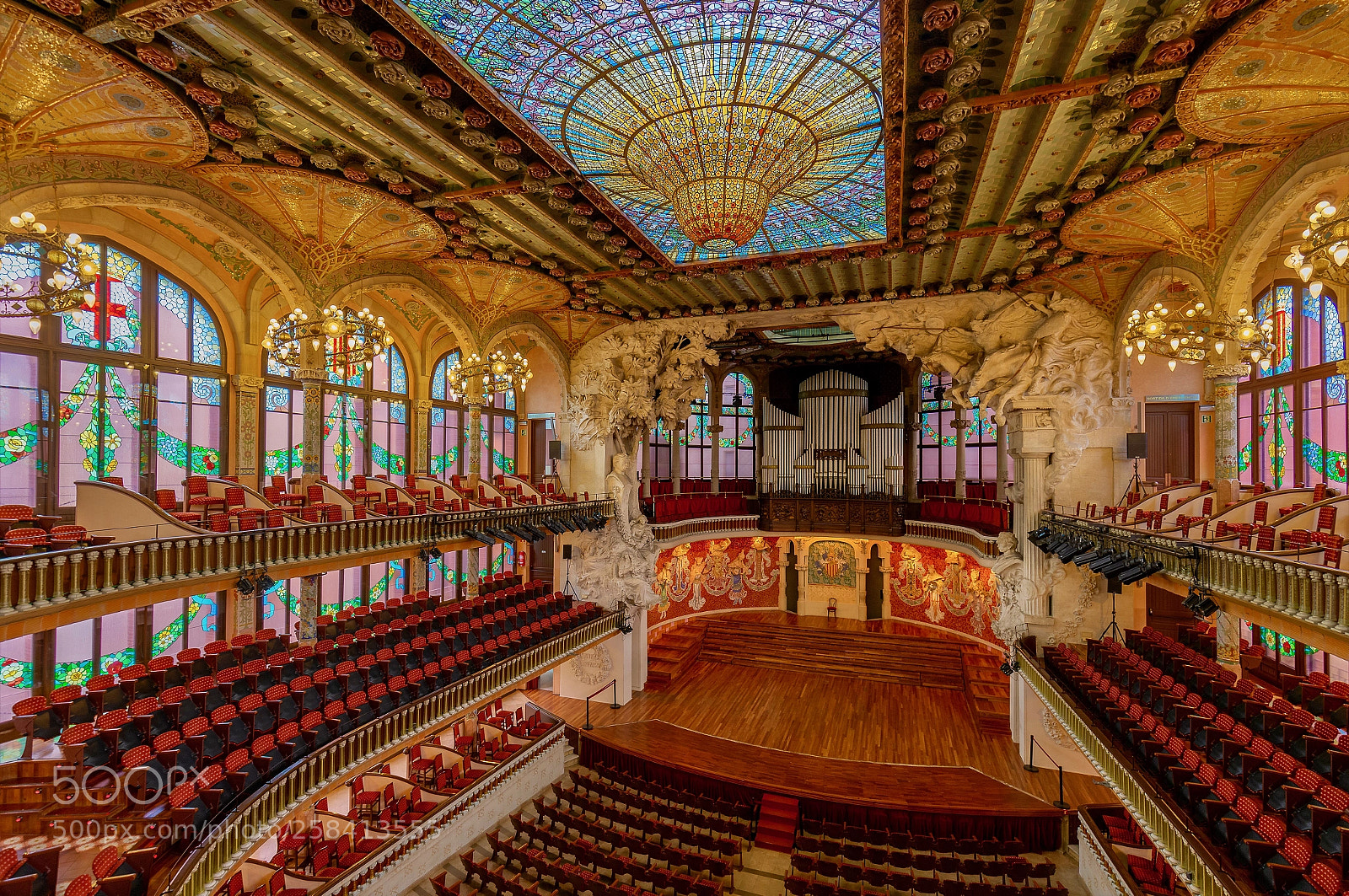Canon EOS 6D sample photo. Palau de la m photography