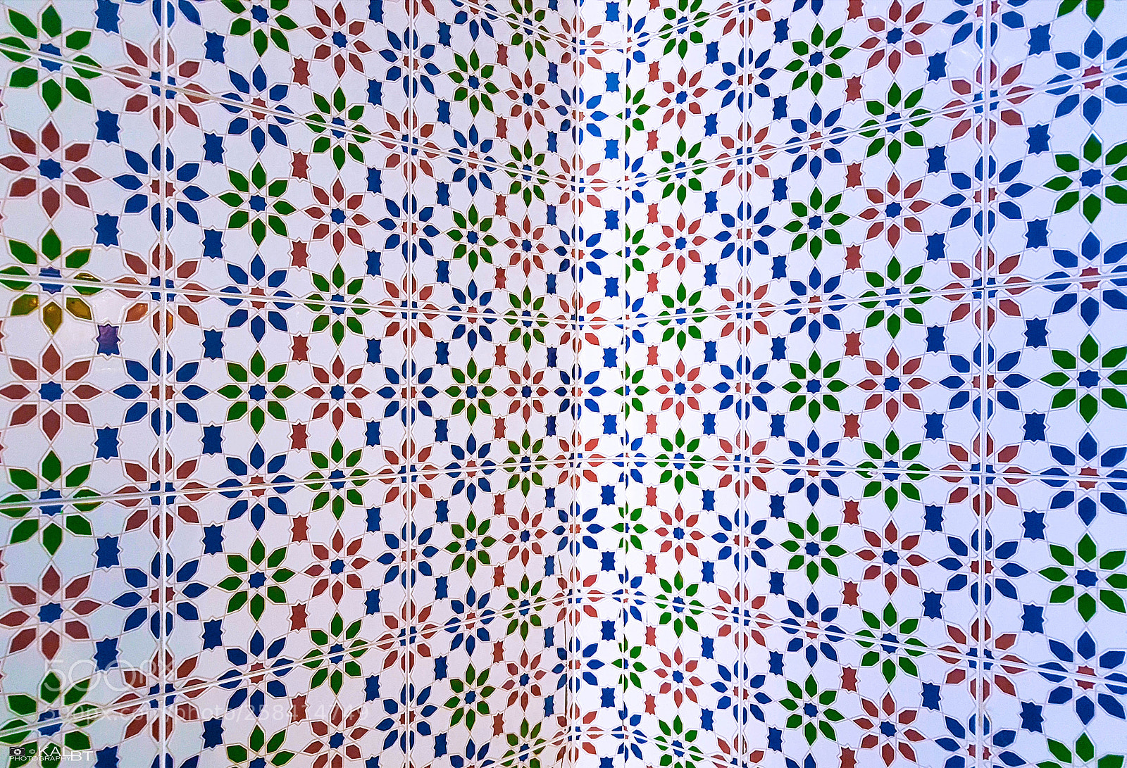 Samsung Galaxy S7 Edge sample photo. Tiles corner photography