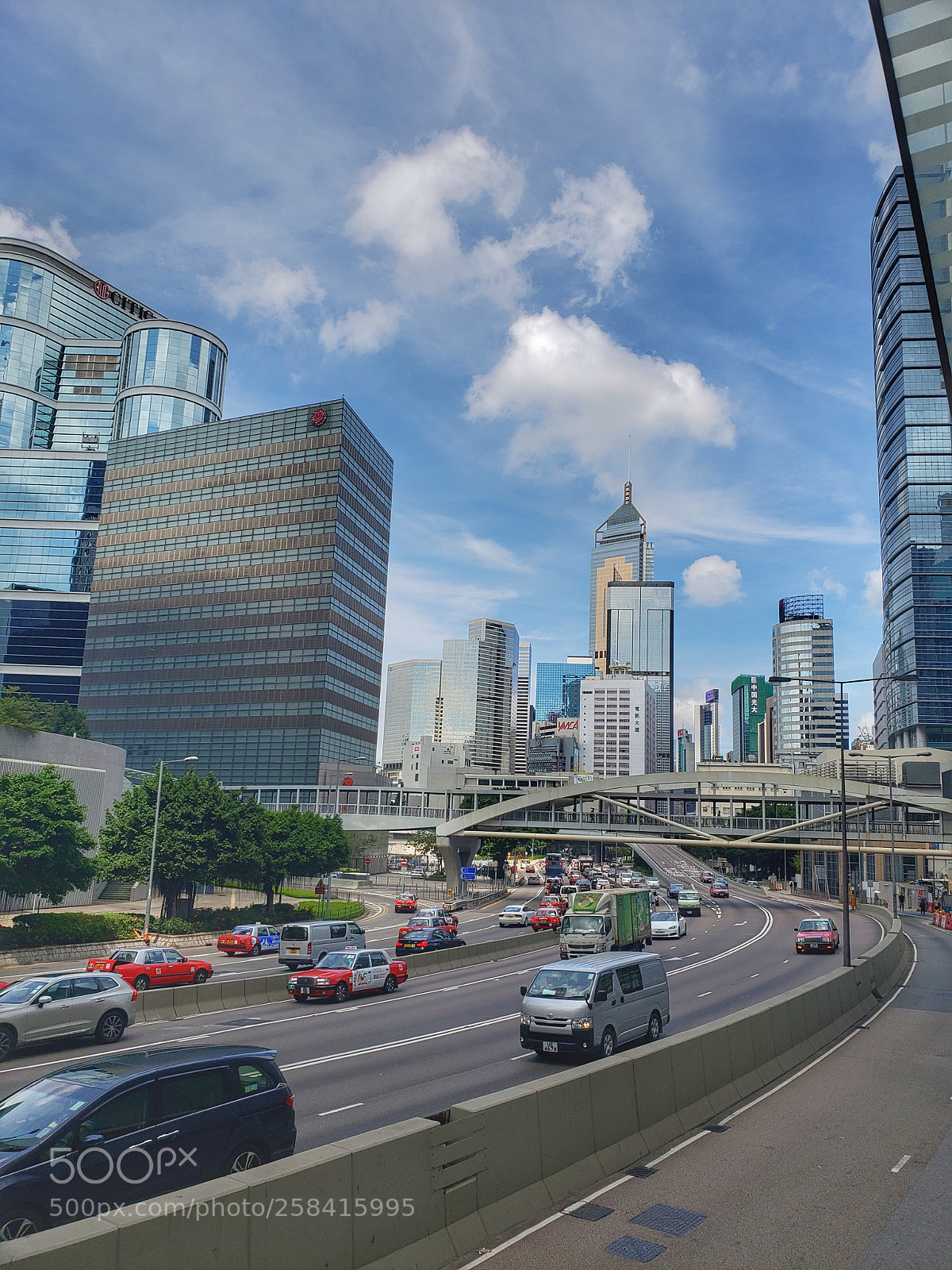 Samsung Galaxy S9+ sample photo. City photography