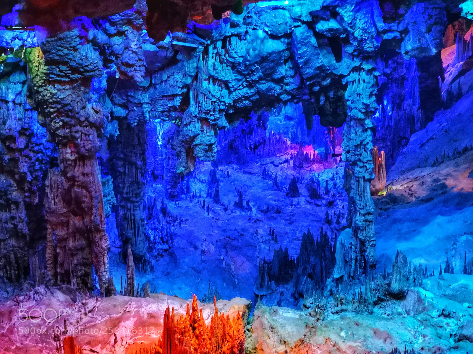 HUAWEI CLT-L29 sample photo. Red flute cave photography