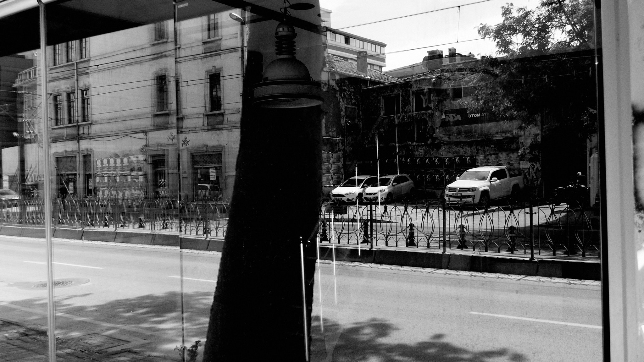 Leica D-LUX 4 sample photo. L photography