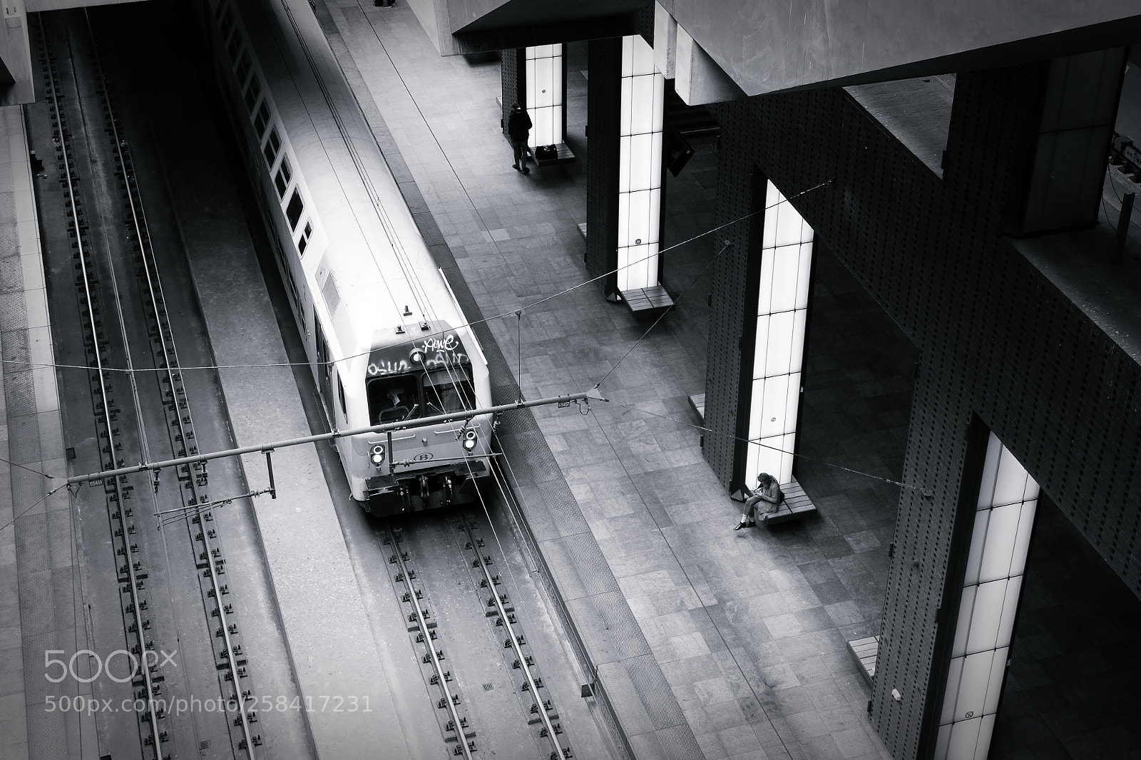 Fujifilm X-T10 sample photo. Train coming in photography