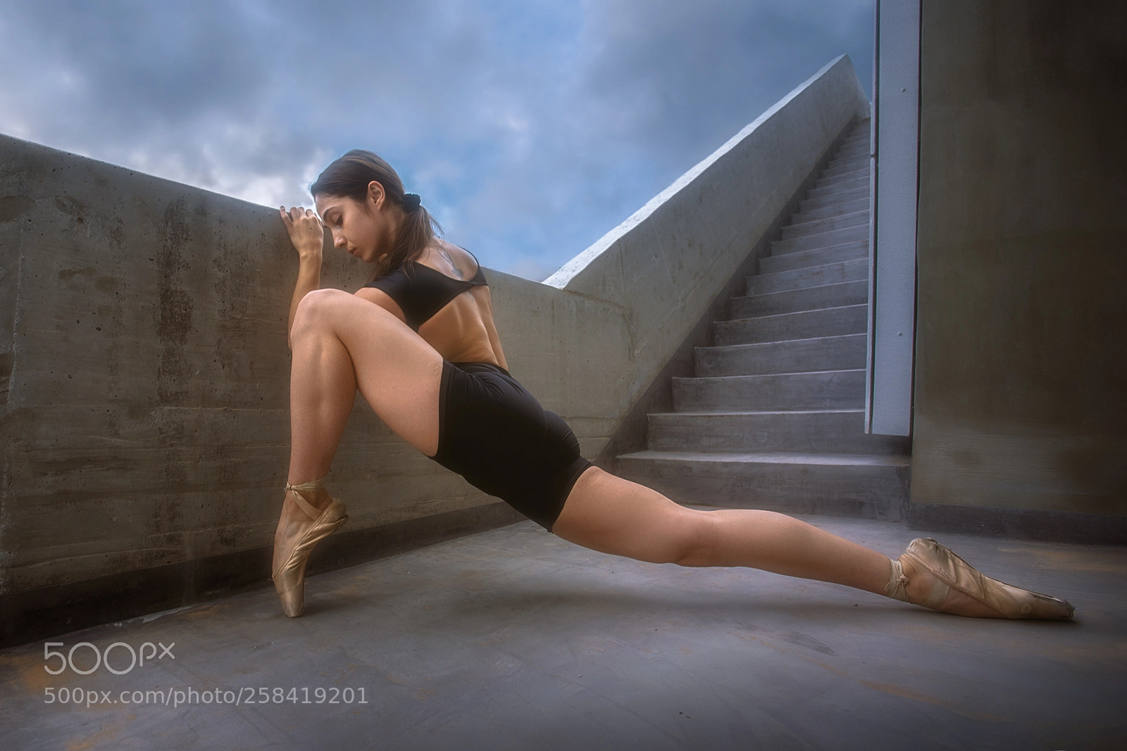 Canon EOS 6D sample photo. The charm of geometry photography