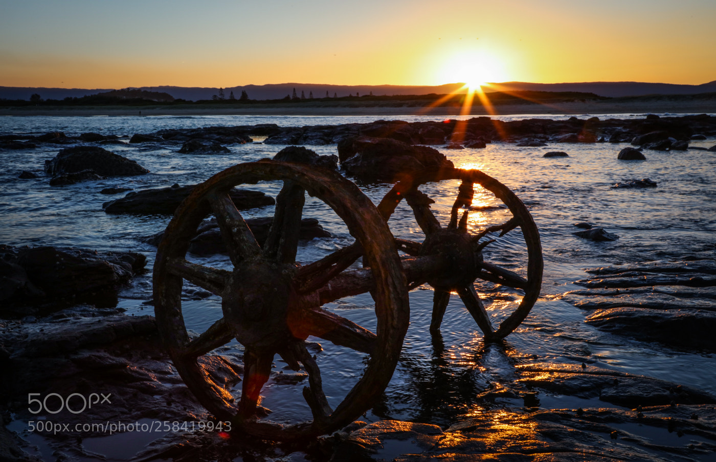Canon EOS 5DS sample photo. Old photography