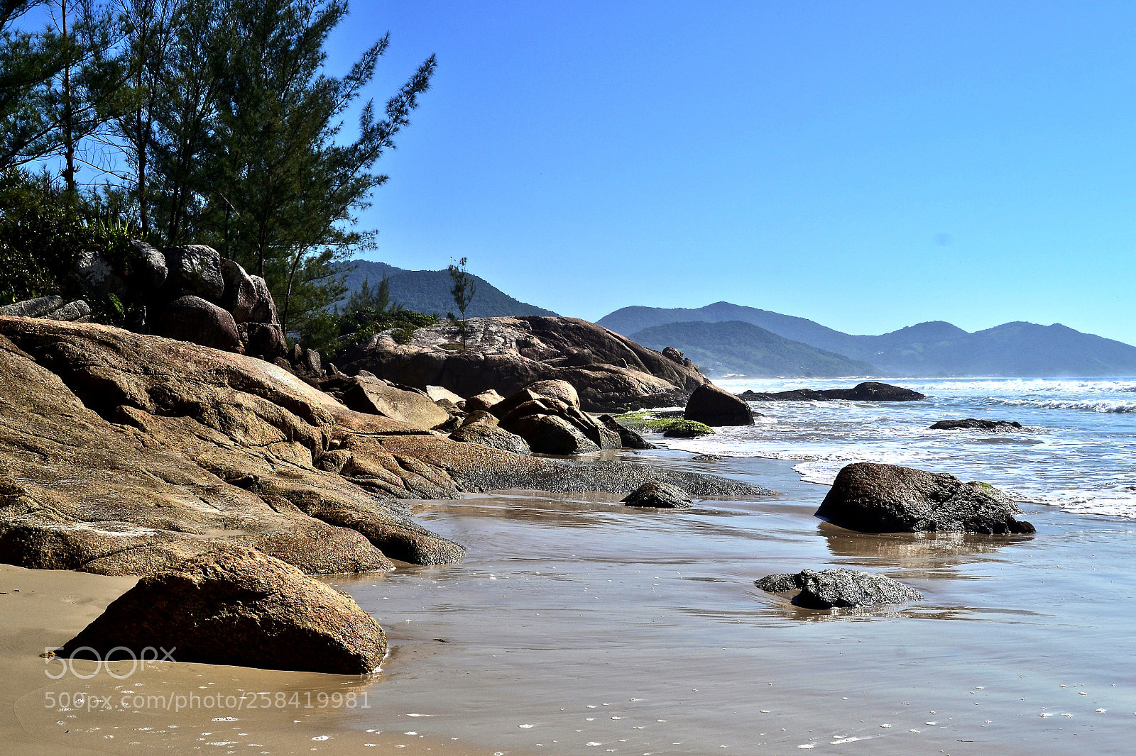 Nikon D3100 sample photo. Calm beach photography