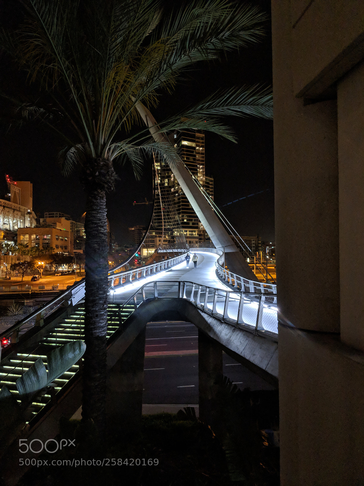 Google Pixel 2 XL sample photo. Untitled photography