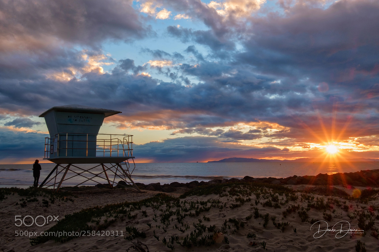 Fujifilm X-T2 sample photo. Beyond the lifeguard shack photography