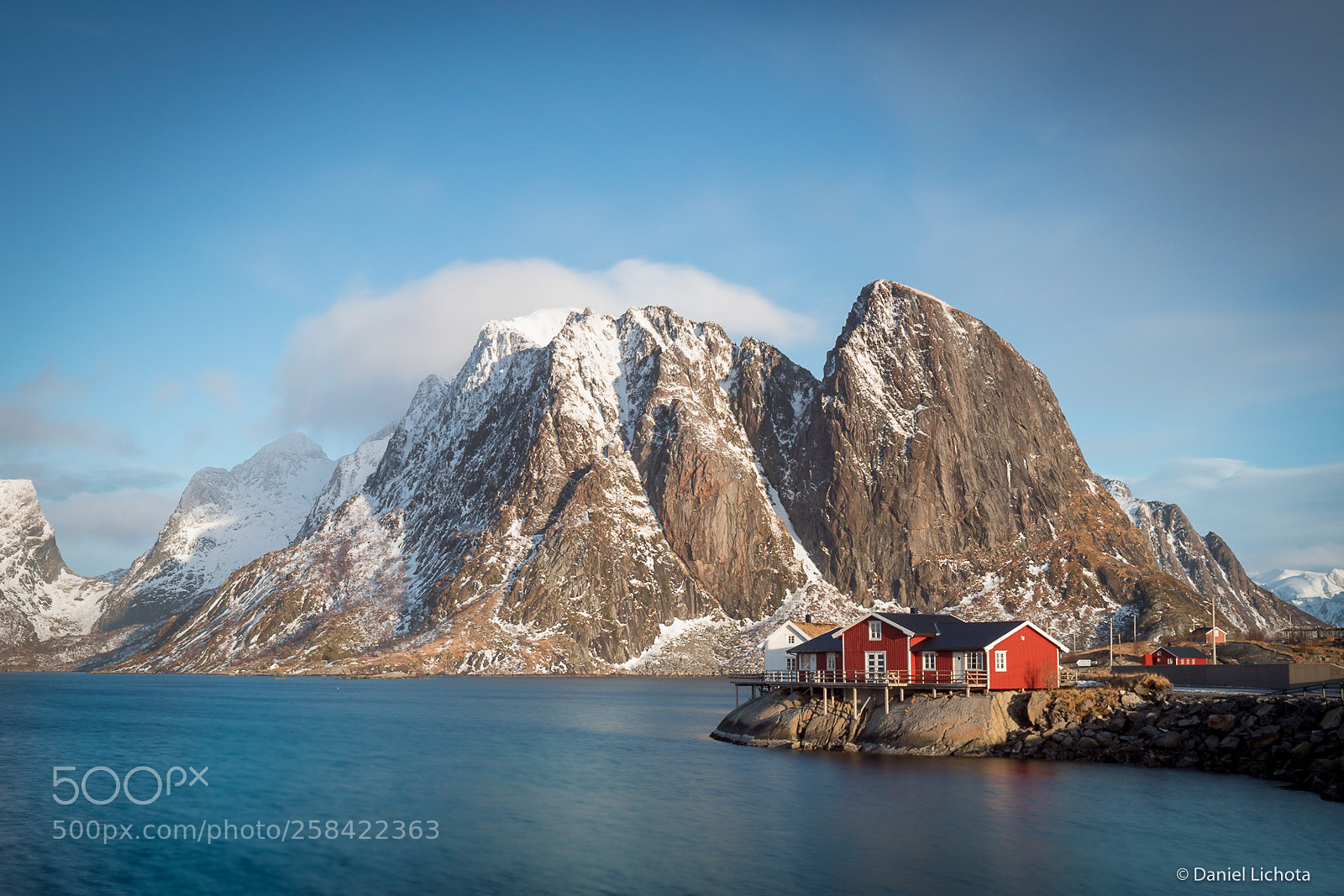 Canon EOS 6D Mark II sample photo. Red houses of lofoten photography