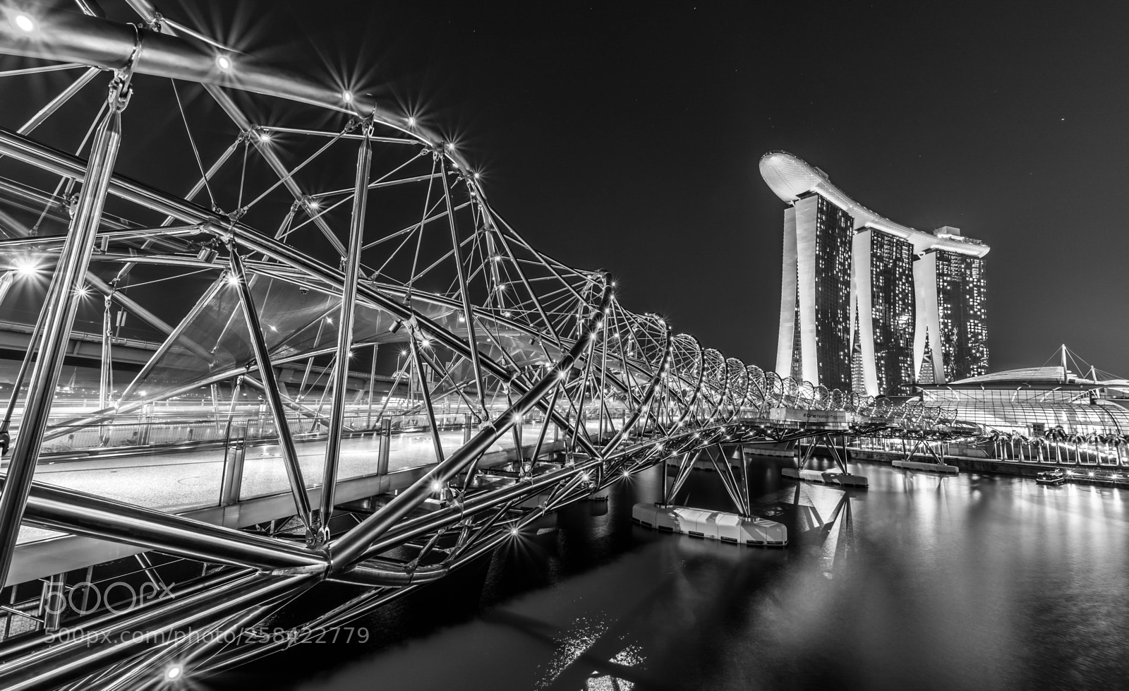 Nikon D5200 sample photo. Singapore in black and photography