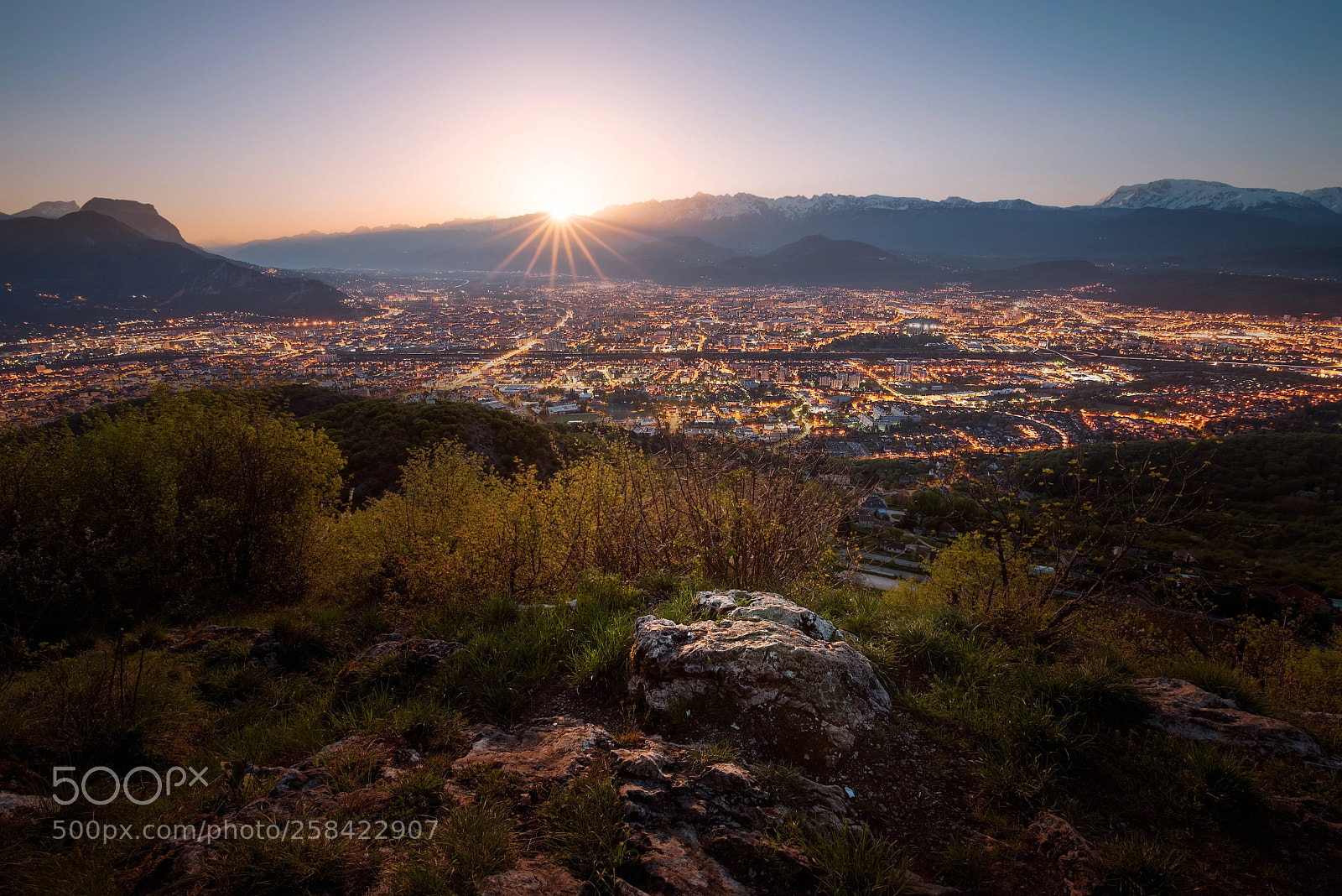 Nikon D810 sample photo. Grenoble sunrise, french alps photography