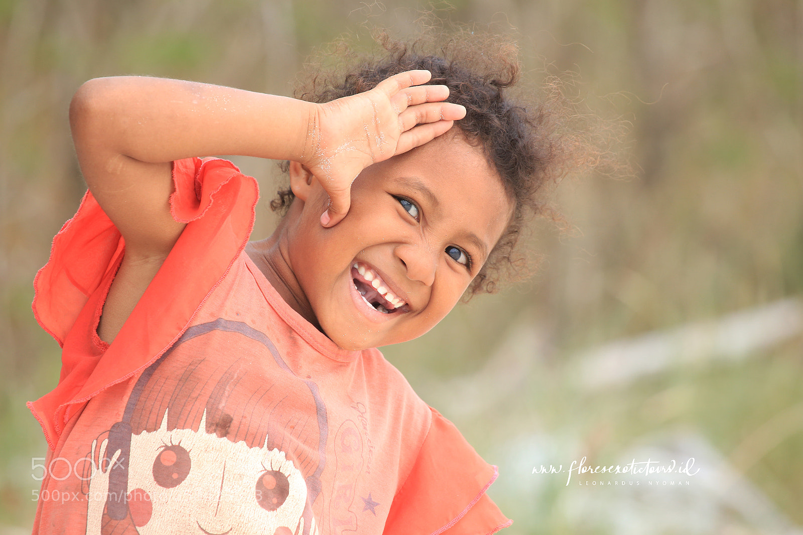 Canon EOS 6D sample photo. Young girl with her photography