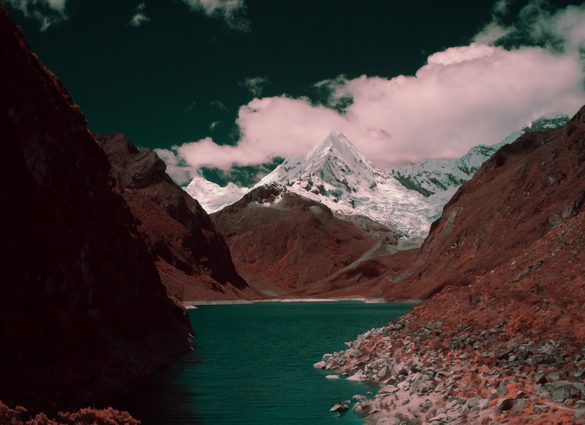 Panasonic Lumix DMC-GF3 sample photo. Paron infrared peru photography
