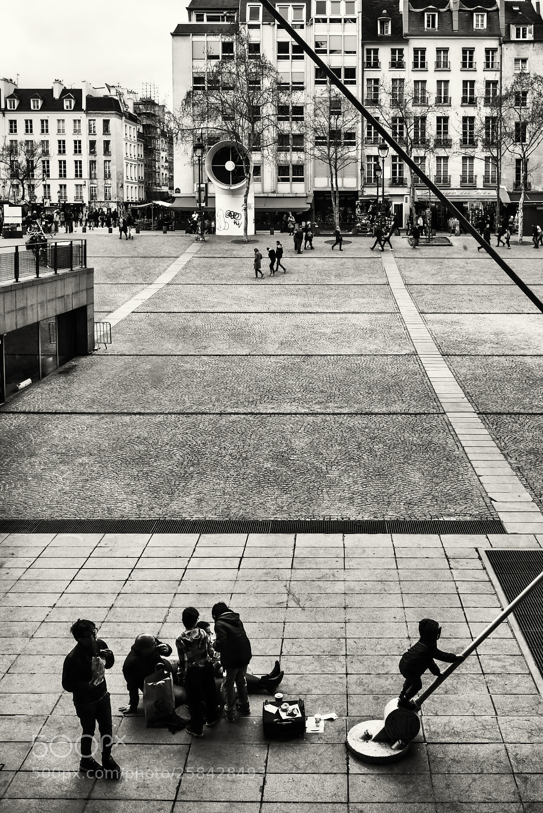 Leica M (Typ 240) sample photo. Pompidou picnic photography