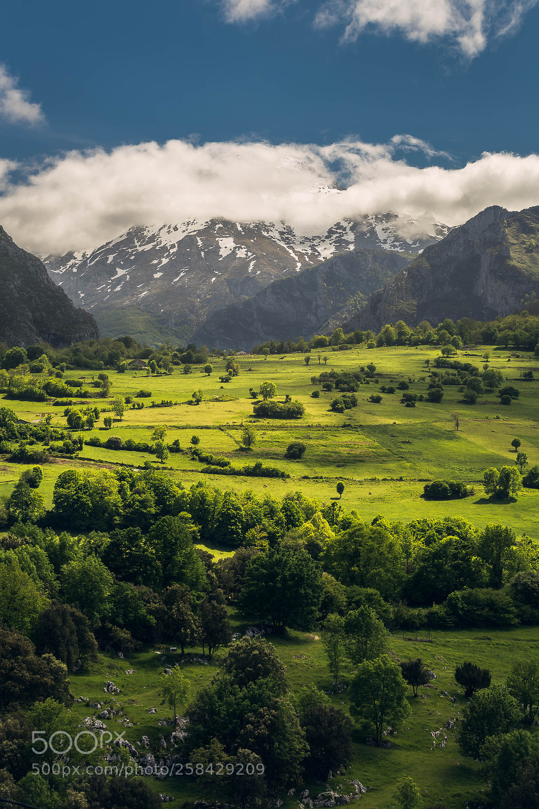 Canon EOS 6D sample photo. Paisaje asturiano photography