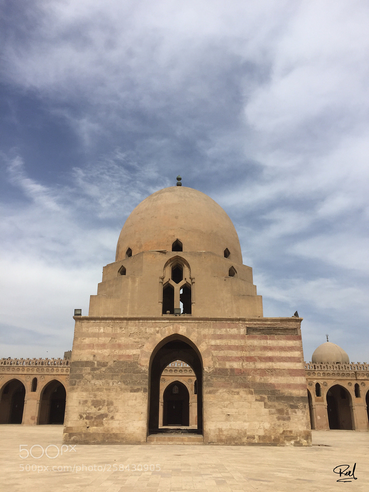Apple iPhone 6 sample photo. Ibn tulun mosque photography