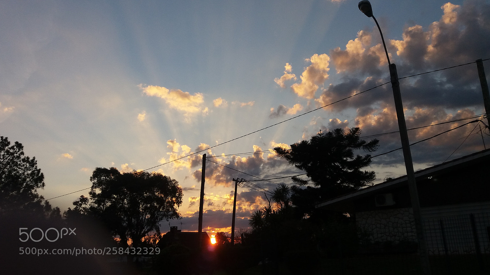 Samsung Galaxy J5 sample photo. Nightfall photography