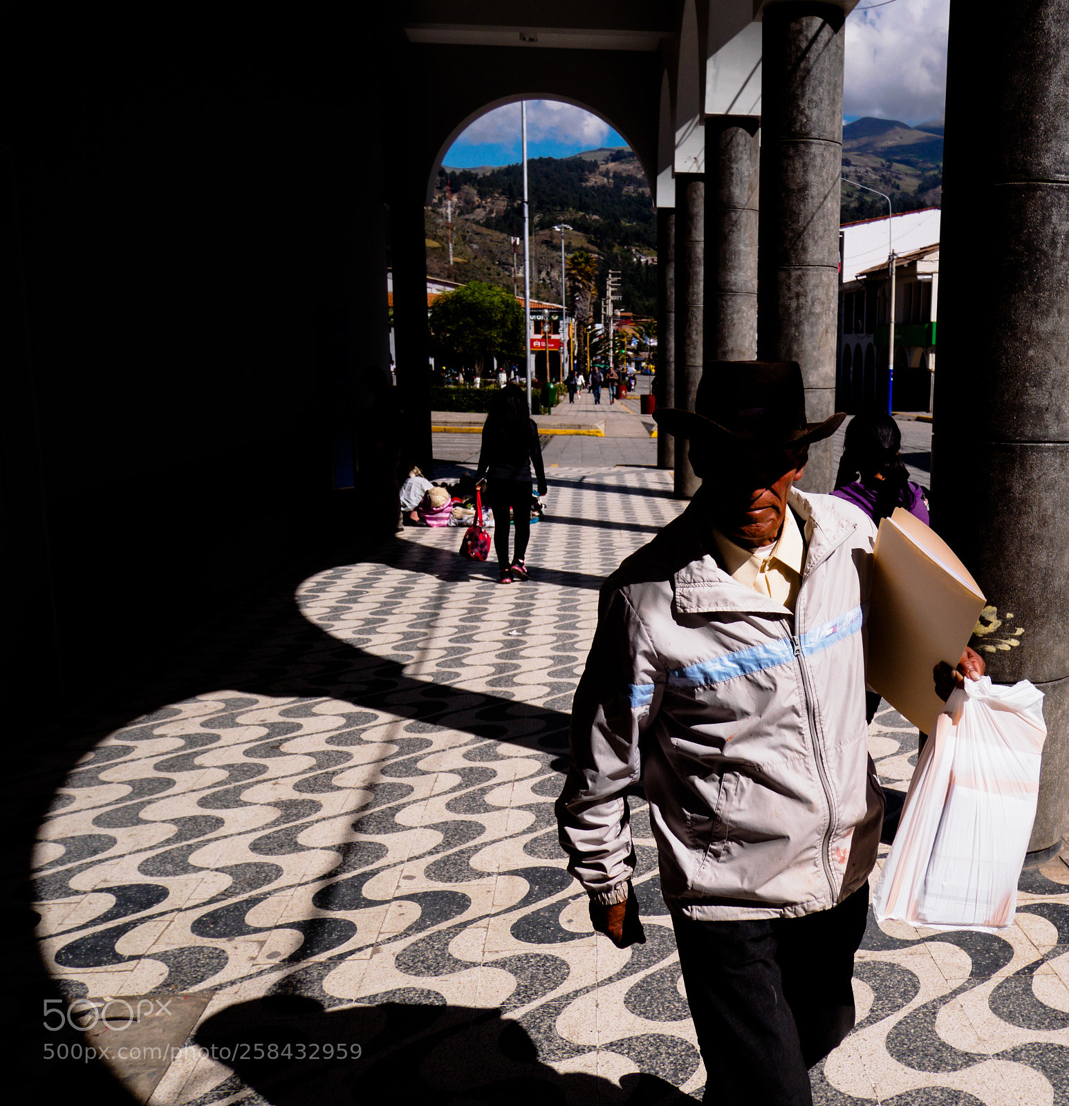 Olympus OM-D E-M5 II sample photo. Huaraz, peru. photography