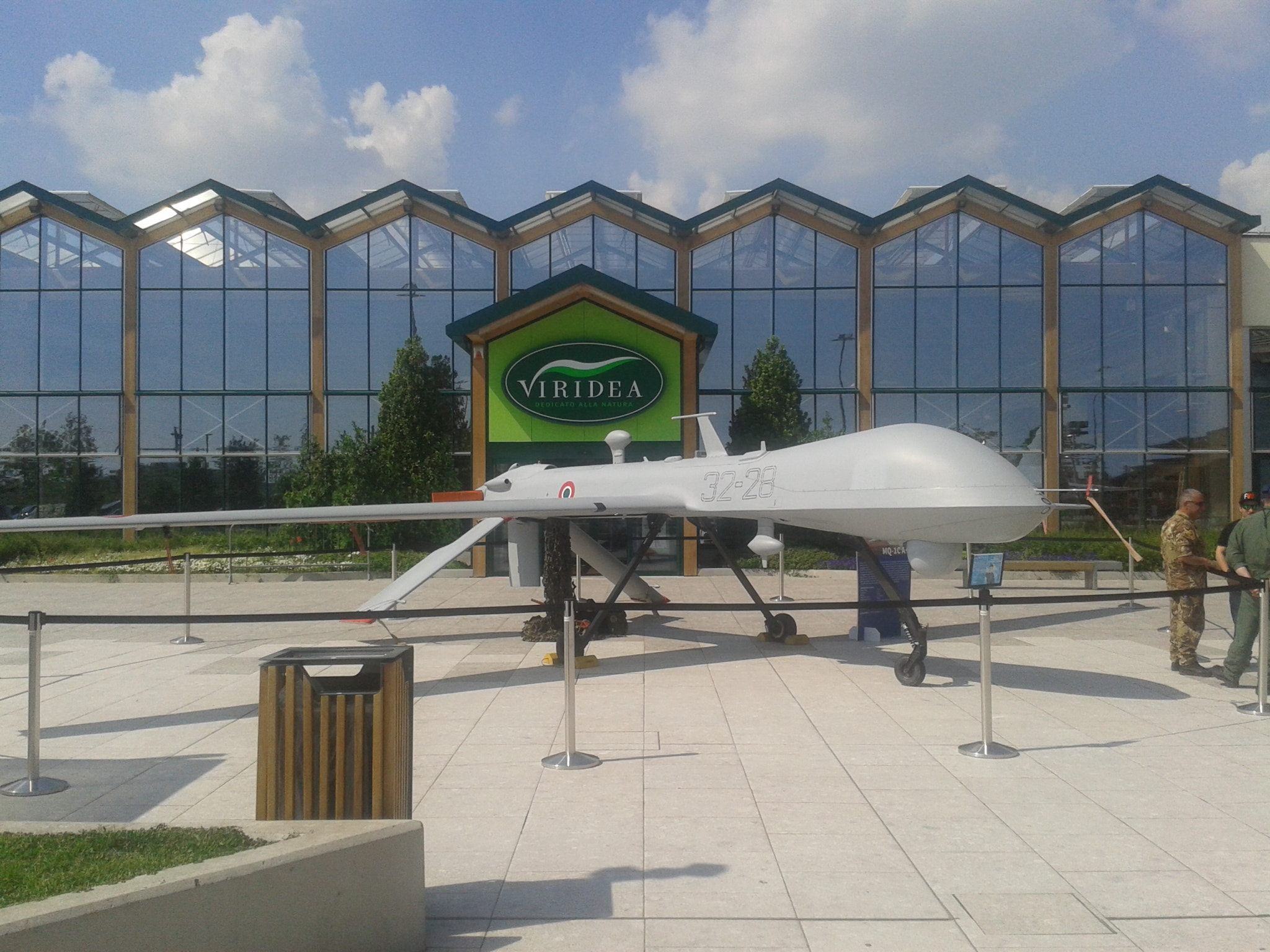 Samsung Galaxy S3 Mini sample photo. Frecce tricolori in arese - drone photography