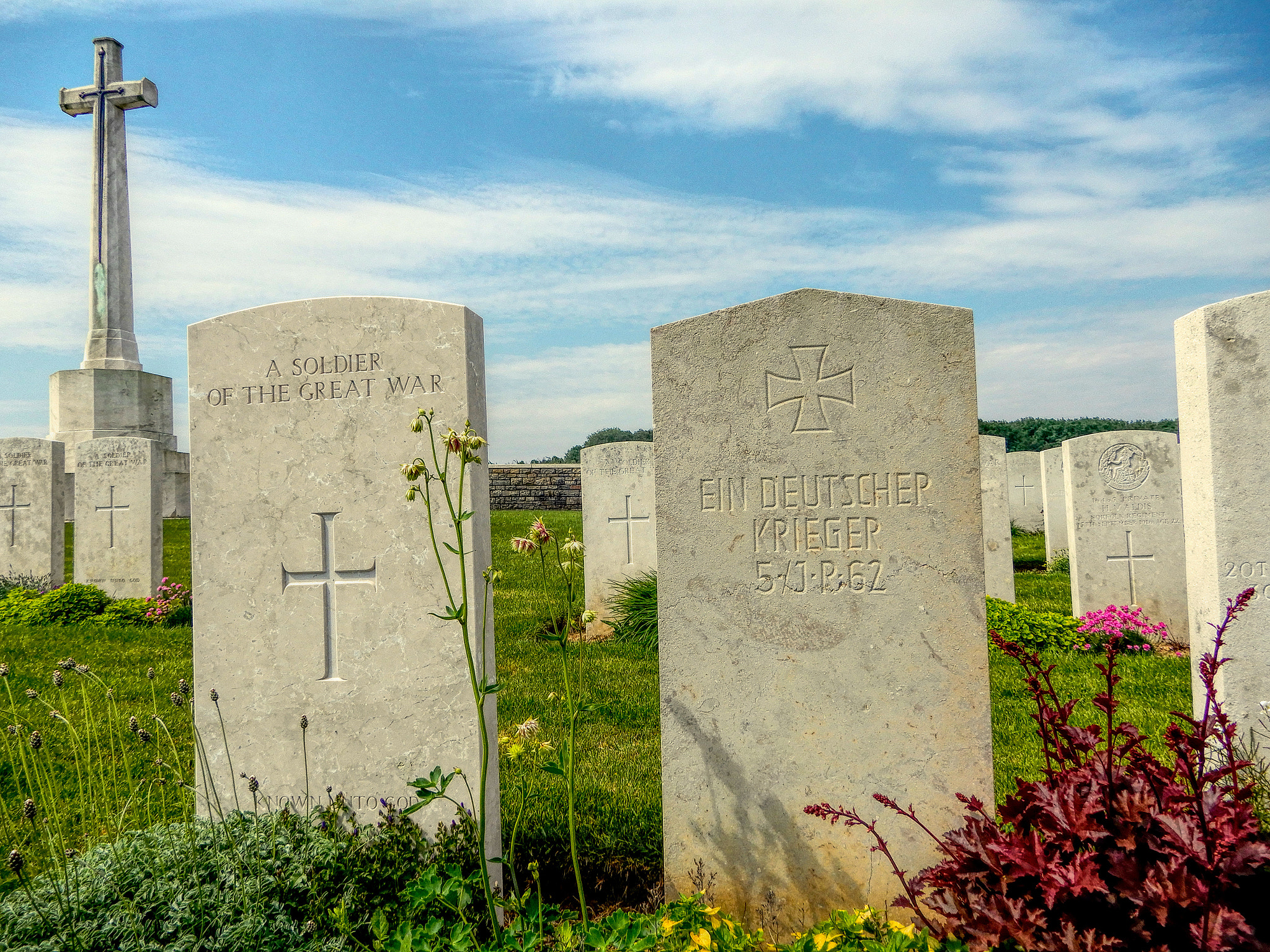 Nikon Coolpix A900 sample photo. Brothers in arms at pozieres cemetery photography