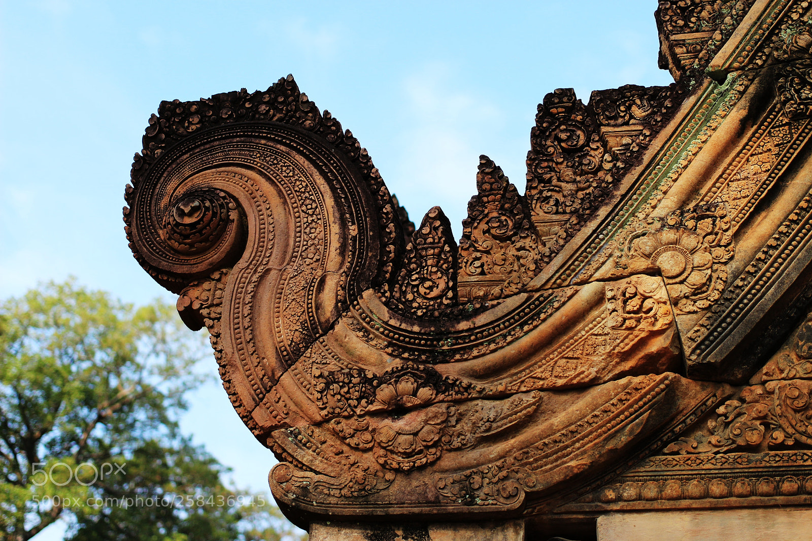 Canon EOS 100D (EOS Rebel SL1 / EOS Kiss X7) sample photo. Angkor wat photography