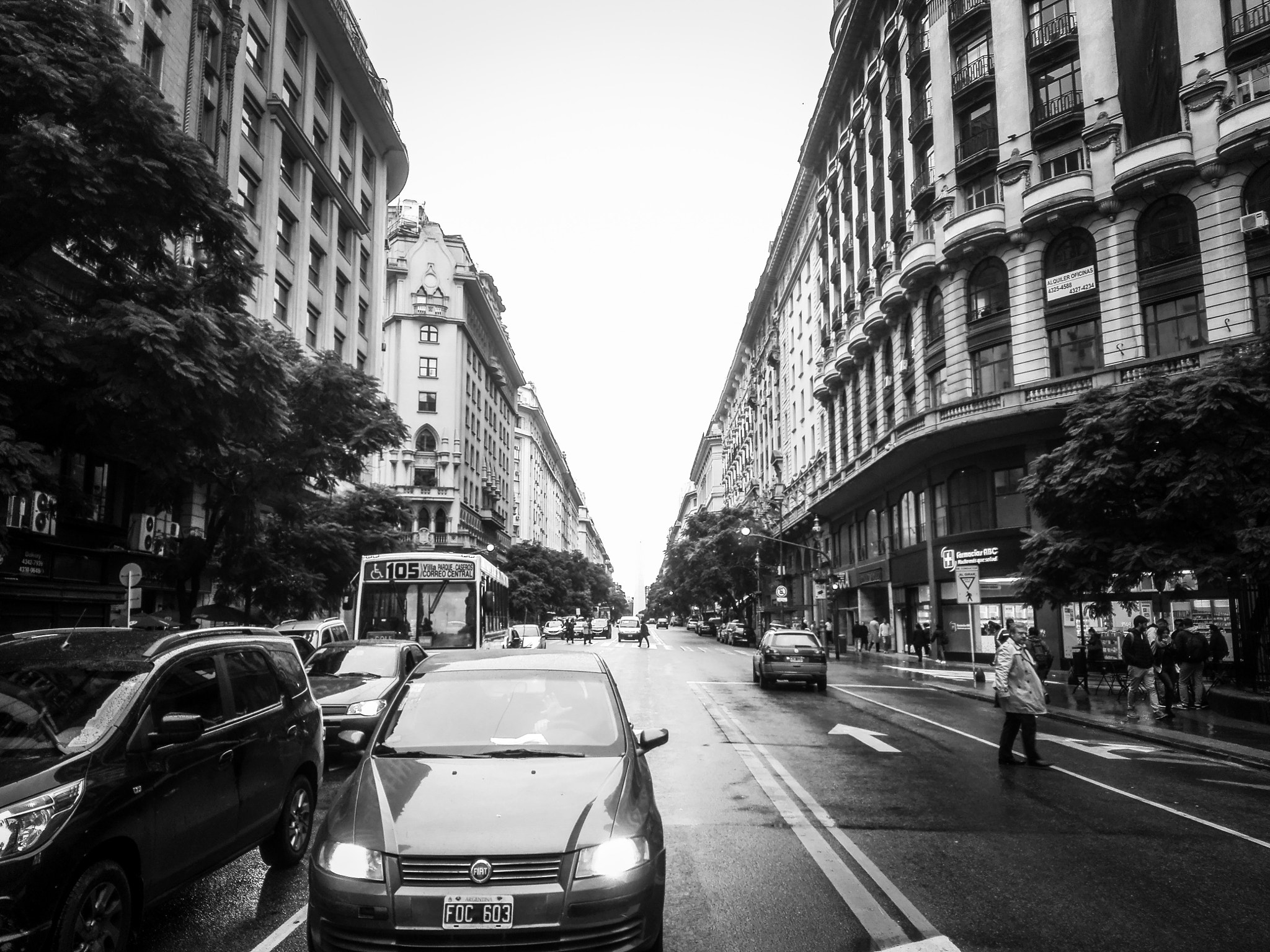HUAWEI Y6II sample photo. Streets of buenos aires: diagonal norte y florida photography