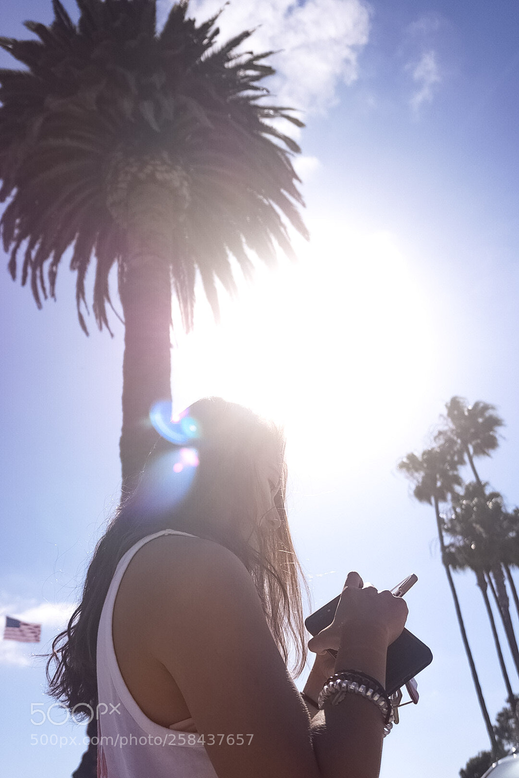 Sony a6000 sample photo. Paparazzi photography
