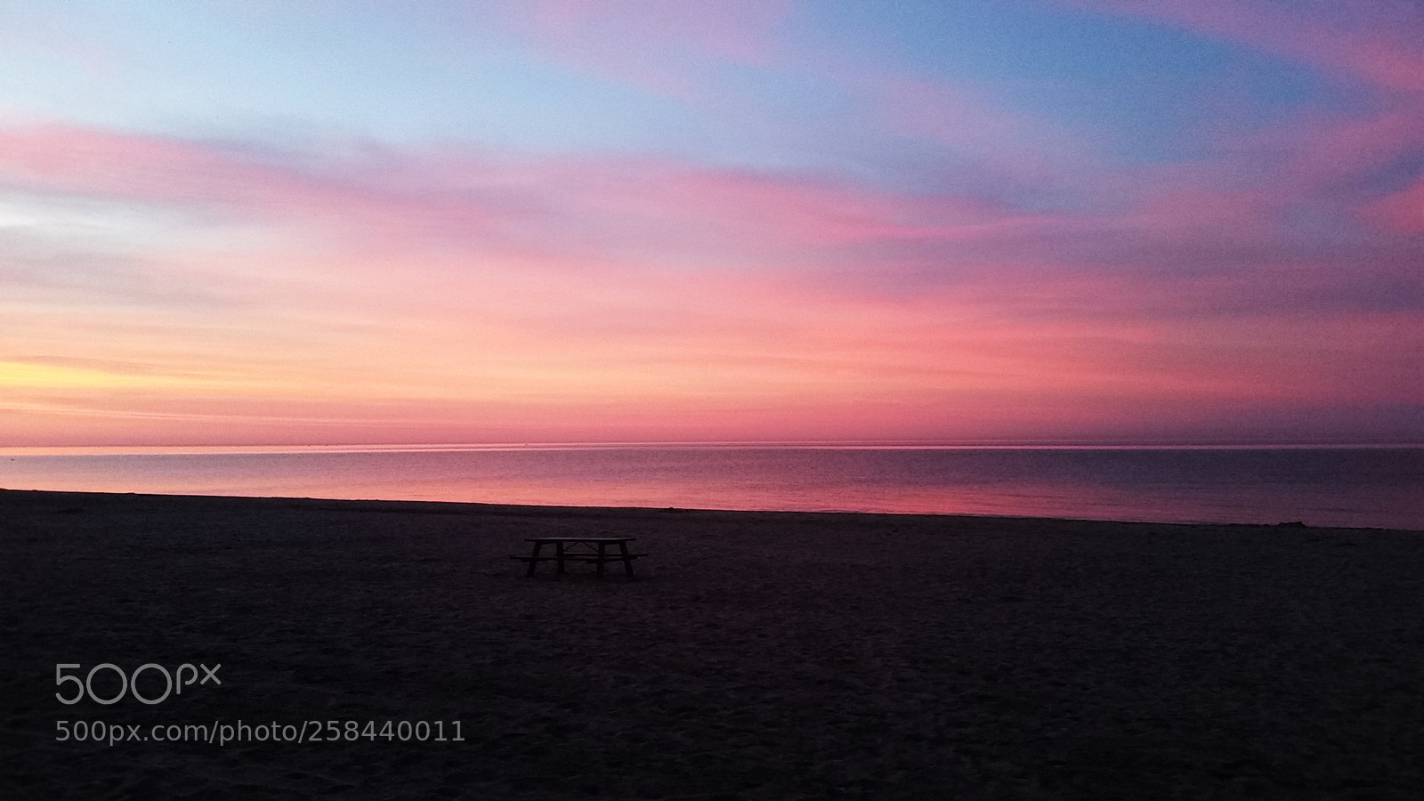 Samsung Galaxy S5 sample photo. Pink and blue sunrise photography