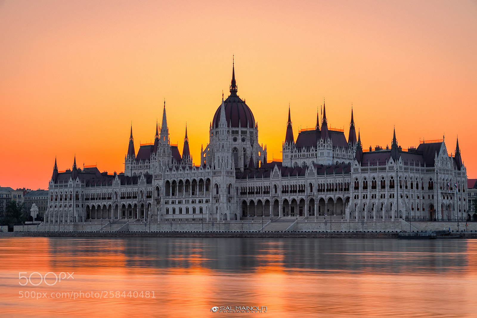 Nikon D750 sample photo. The hungarian parliament at photography