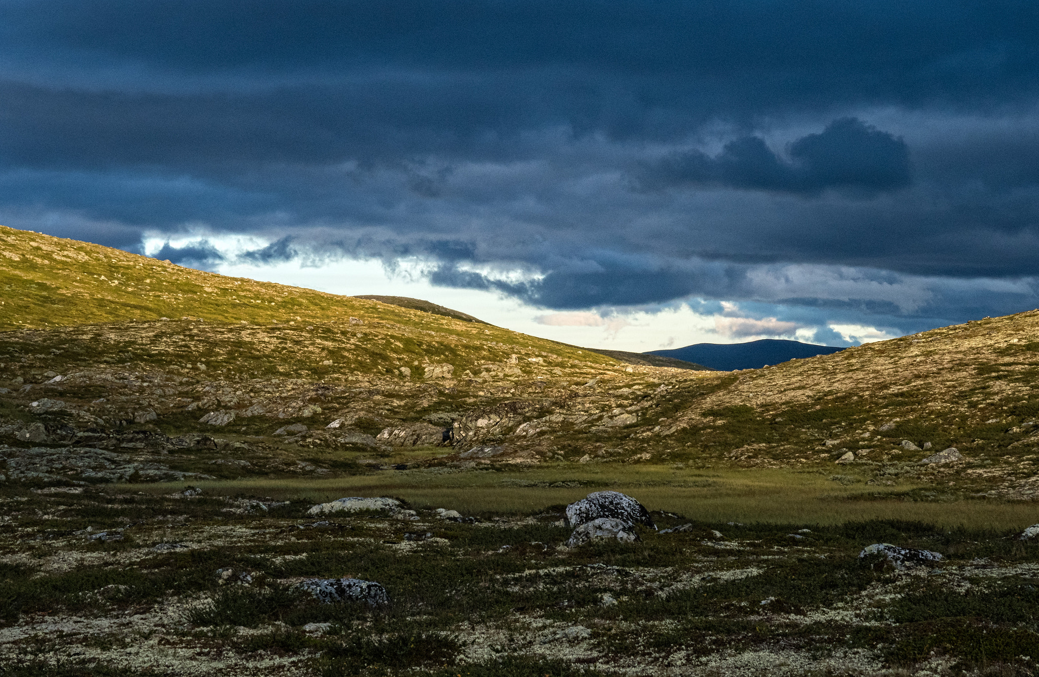 Canon PowerShot G5 X sample photo. Evening mood in the mountains photography