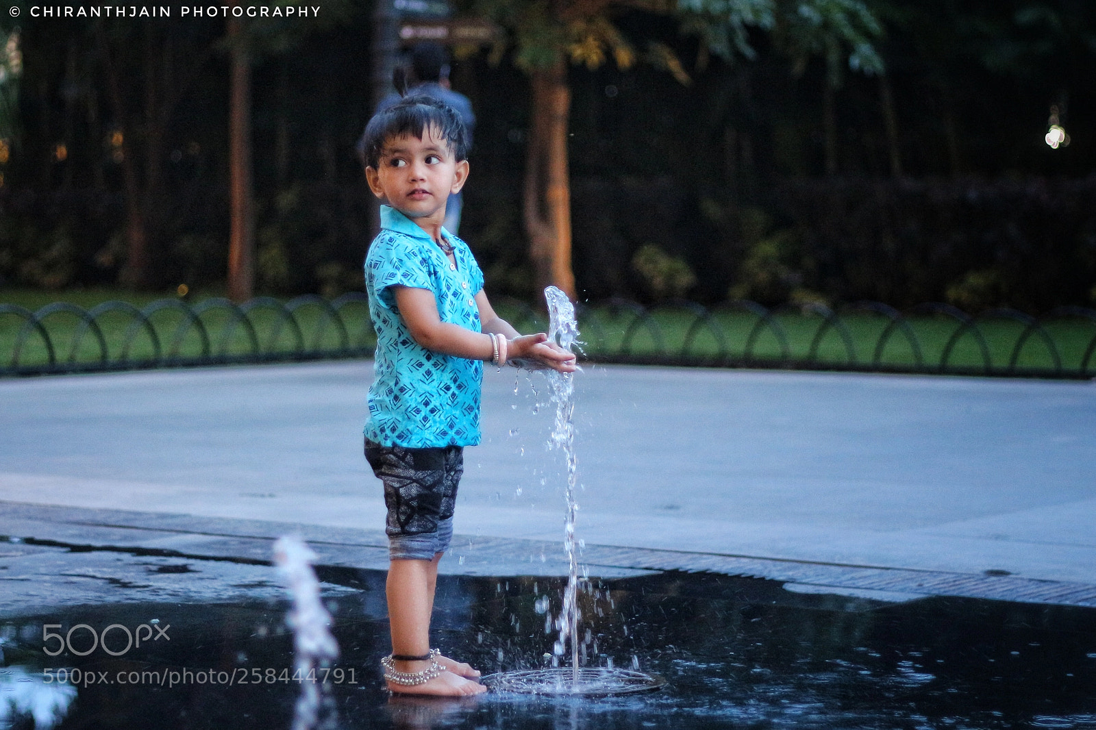 Canon EOS 700D (EOS Rebel T5i / EOS Kiss X7i) sample photo. Happy little child photography