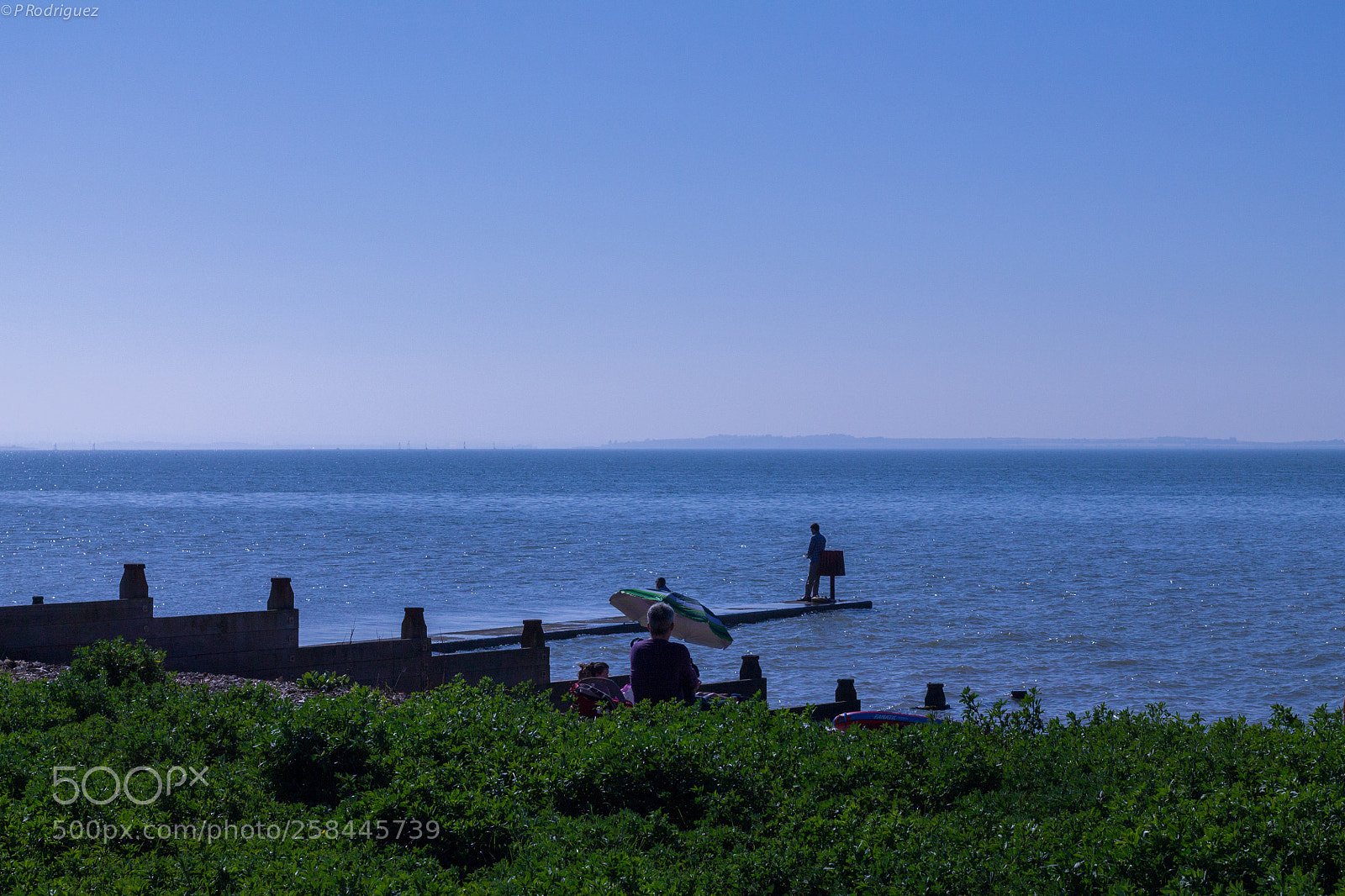 Canon EOS 1100D (EOS Rebel T3 / EOS Kiss X50) sample photo. Whitstable beach photography