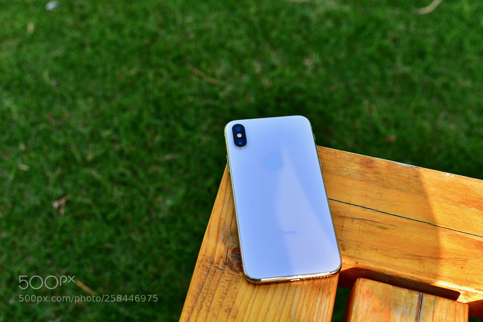 Nikon D750 sample photo. Iphone on the table photography