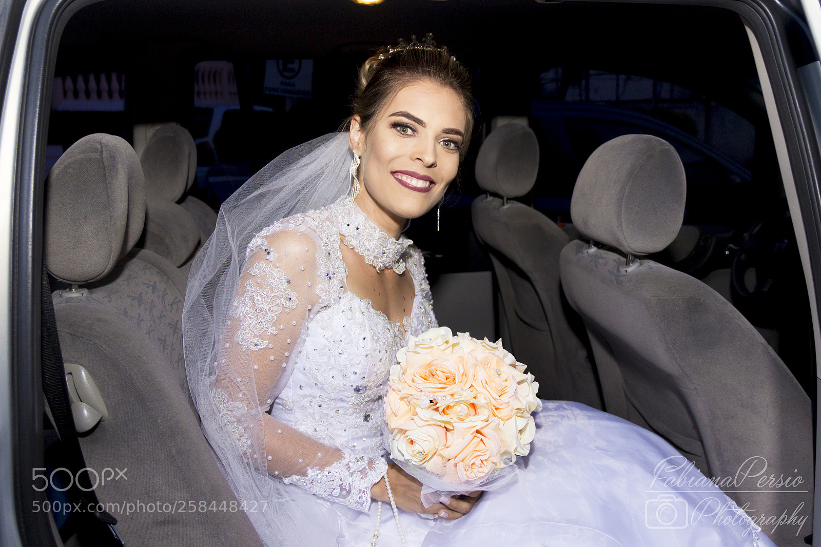 Canon EOS 600D (Rebel EOS T3i / EOS Kiss X5) sample photo. The bride photography