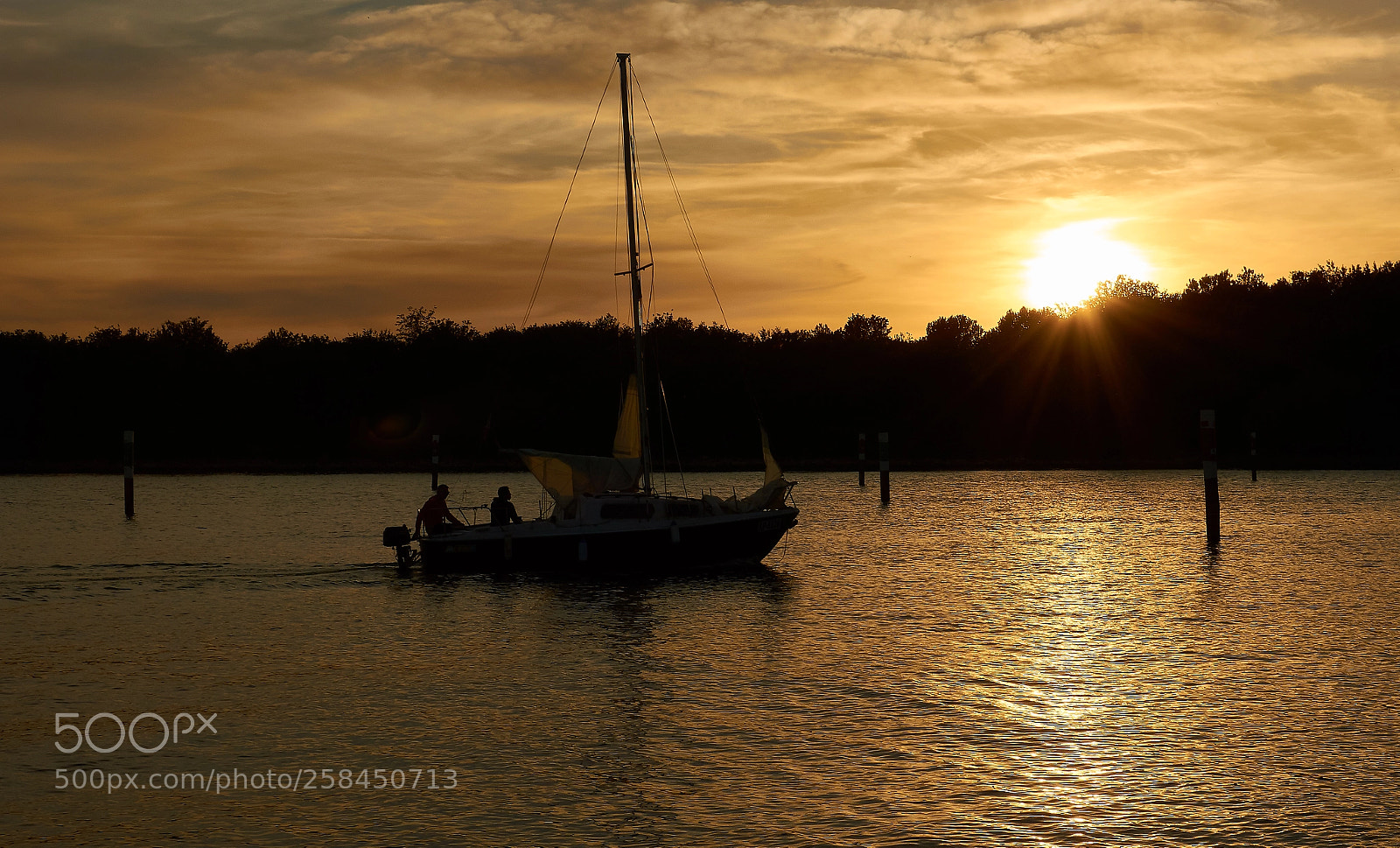 Nikon D3200 sample photo. Sailboat at golden sunset photography