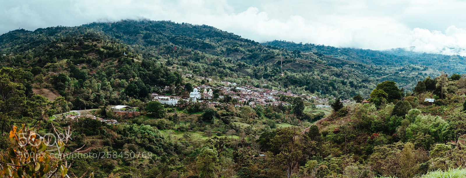 Nikon D5100 sample photo. Town photography