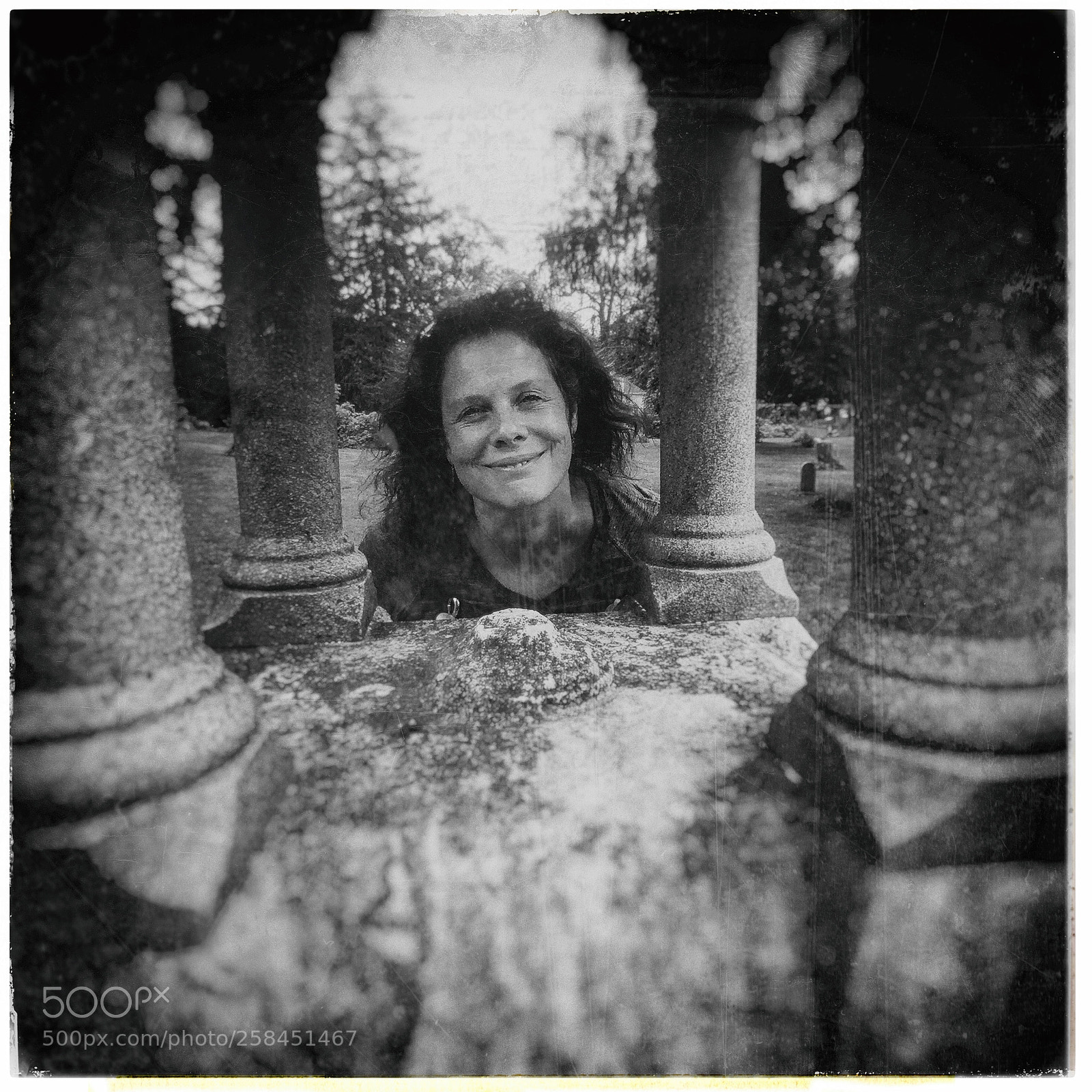 Apple iPhone 6 Plus sample photo. Graveyard photography