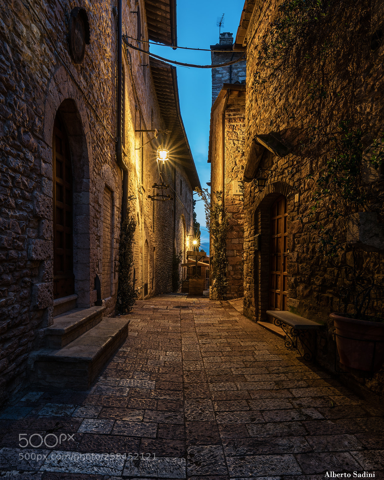 Nikon D750 sample photo. Vicoli di assisi photography