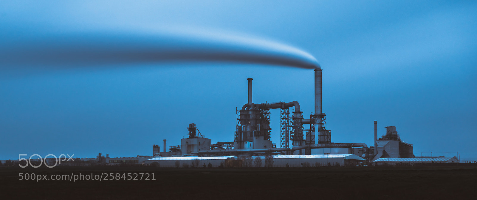 Sony a7 II sample photo. Factory photography