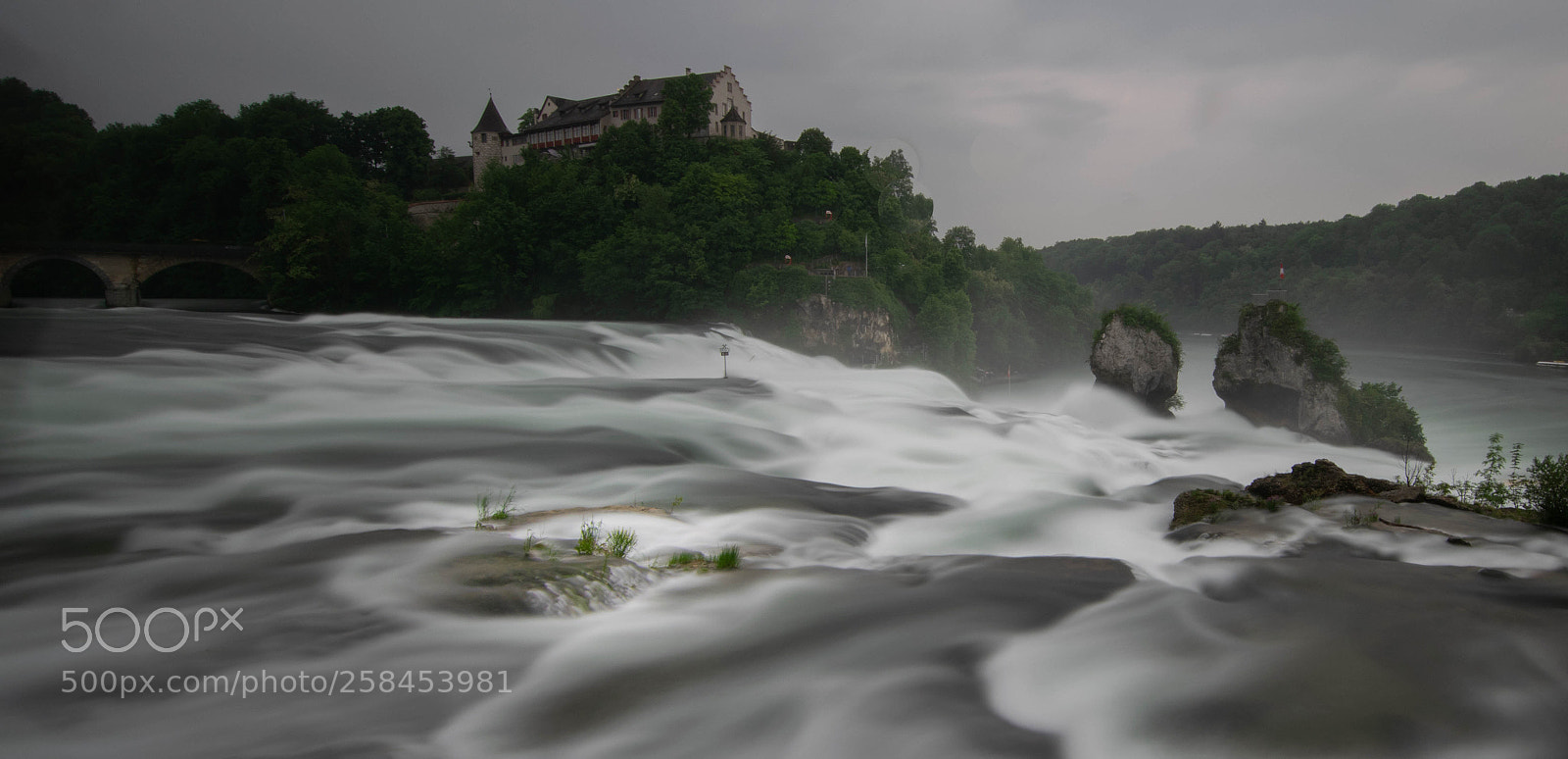 Nikon D5300 sample photo. Der rheinfall photography