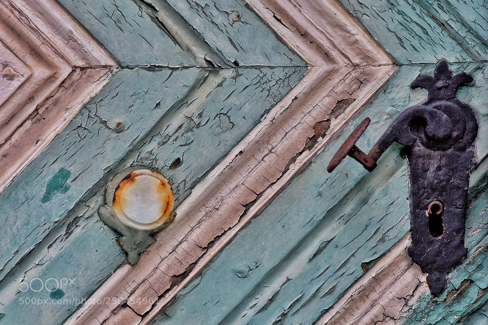 Canon EOS 6D sample photo. The old door  photography